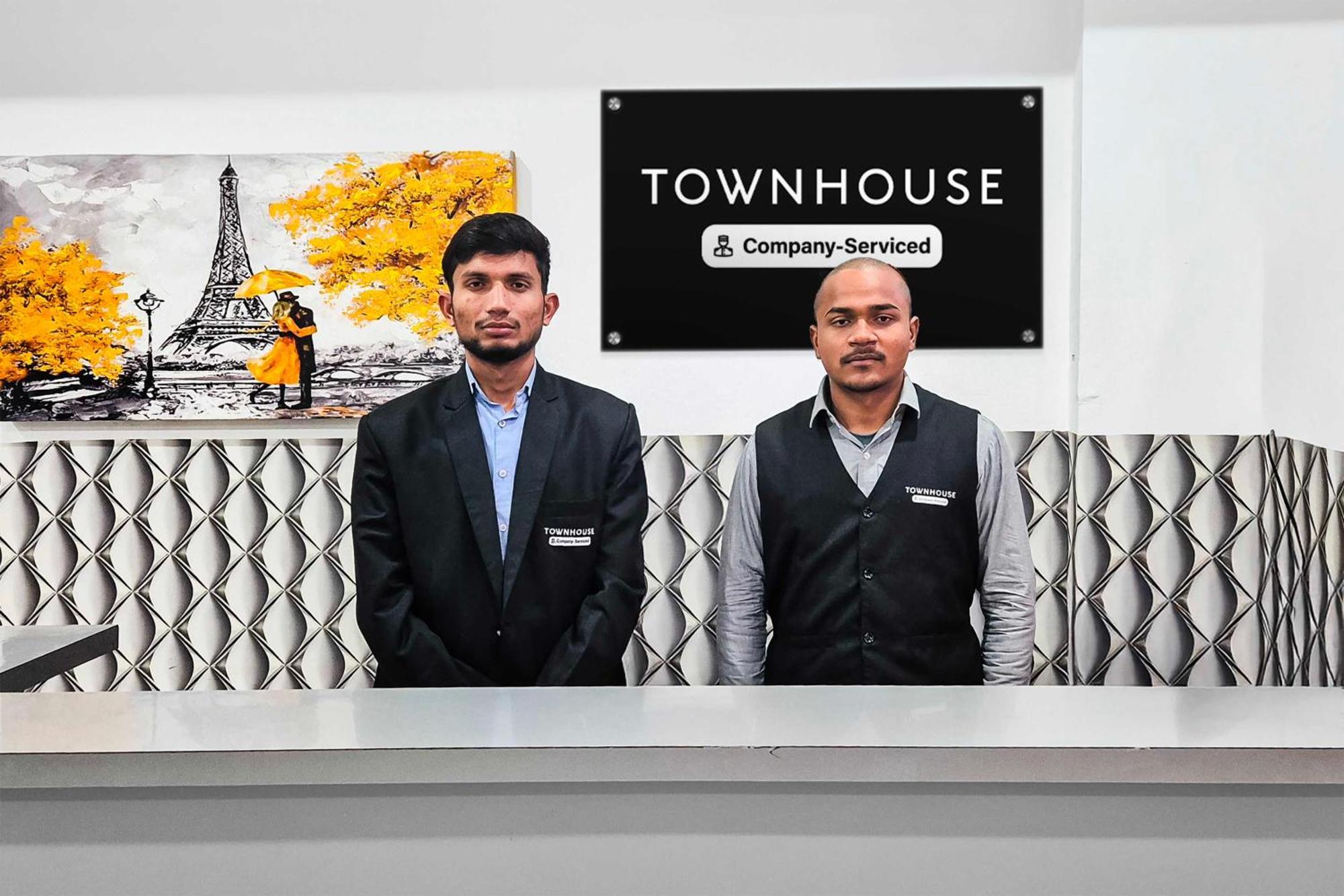 Super Townhouse Sector 69 Gurgaon Hotel ภายนอก รูปภาพ